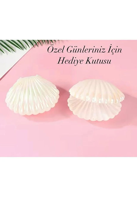 Kalp Detaylı Gümüş Renk 4’lü Kadın Bileklik Seti